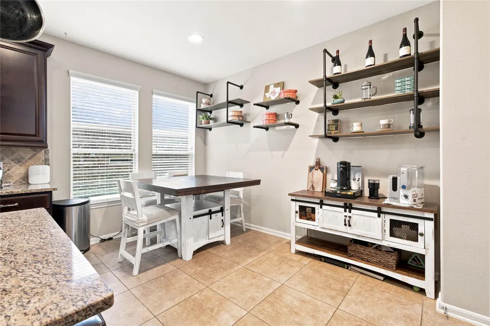 234 Dale Ridge Lane Dickinson, TX 77539