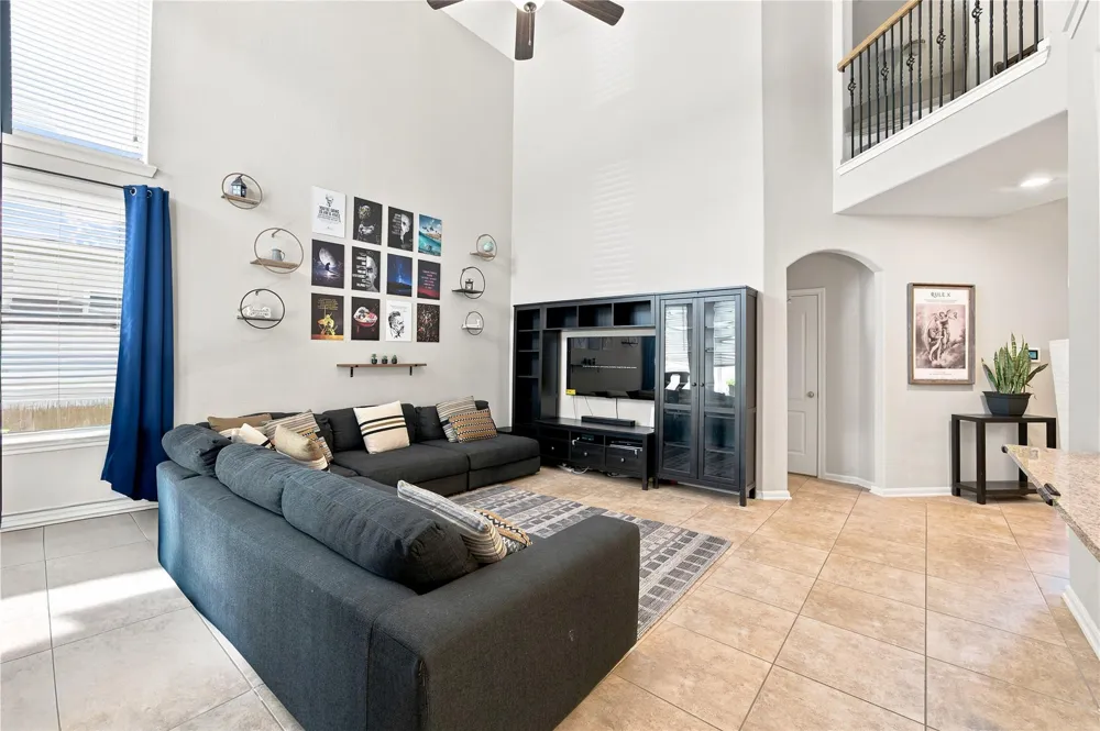 234 Dale Ridge Lane Dickinson, TX 77539