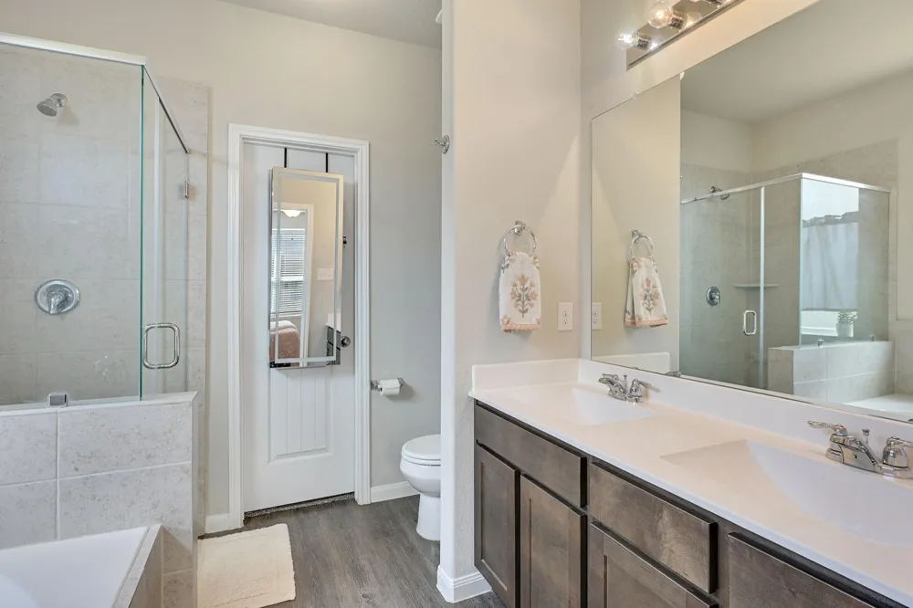 4706 Los Pines Way Bryan, TX 77807