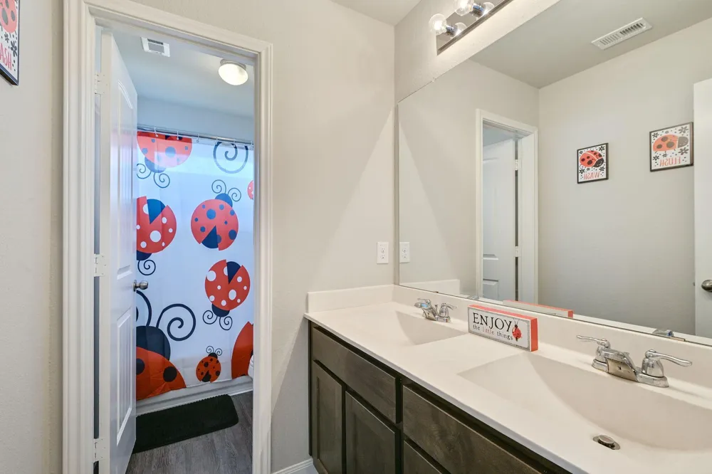 4706 Los Pines Way Bryan, TX 77807