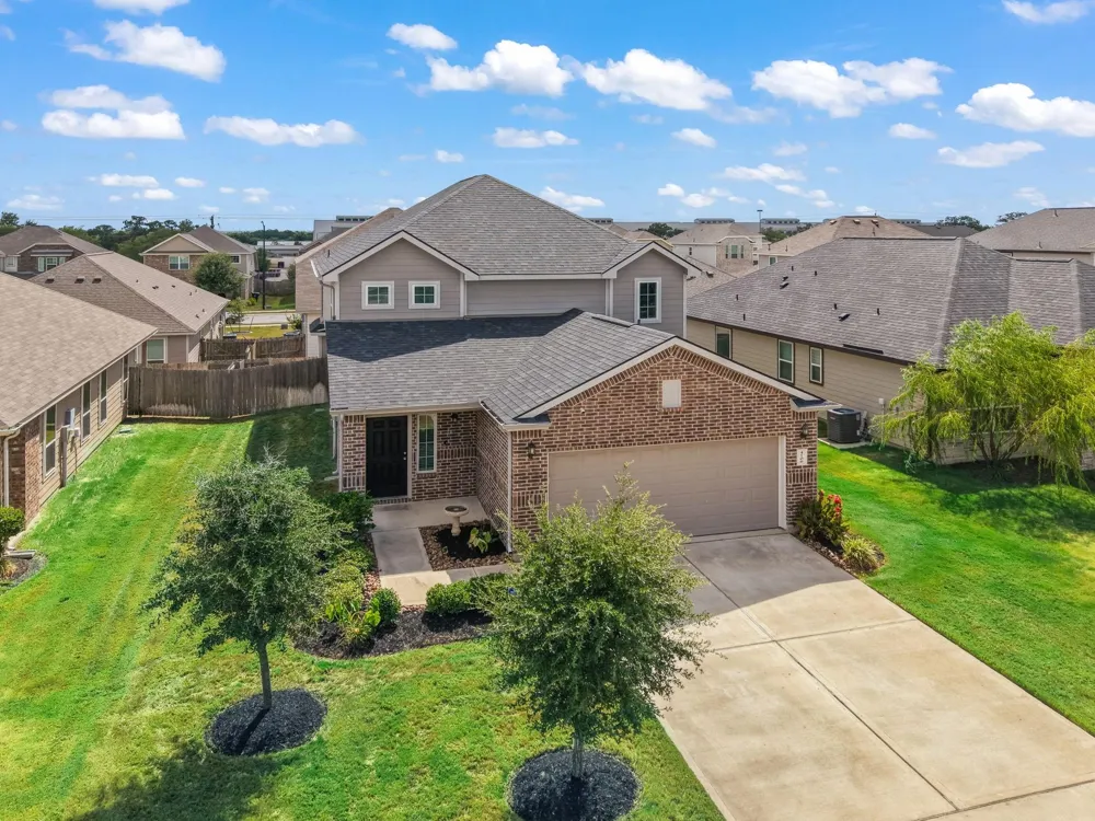 4706 Los Pines Way Bryan, TX 77807