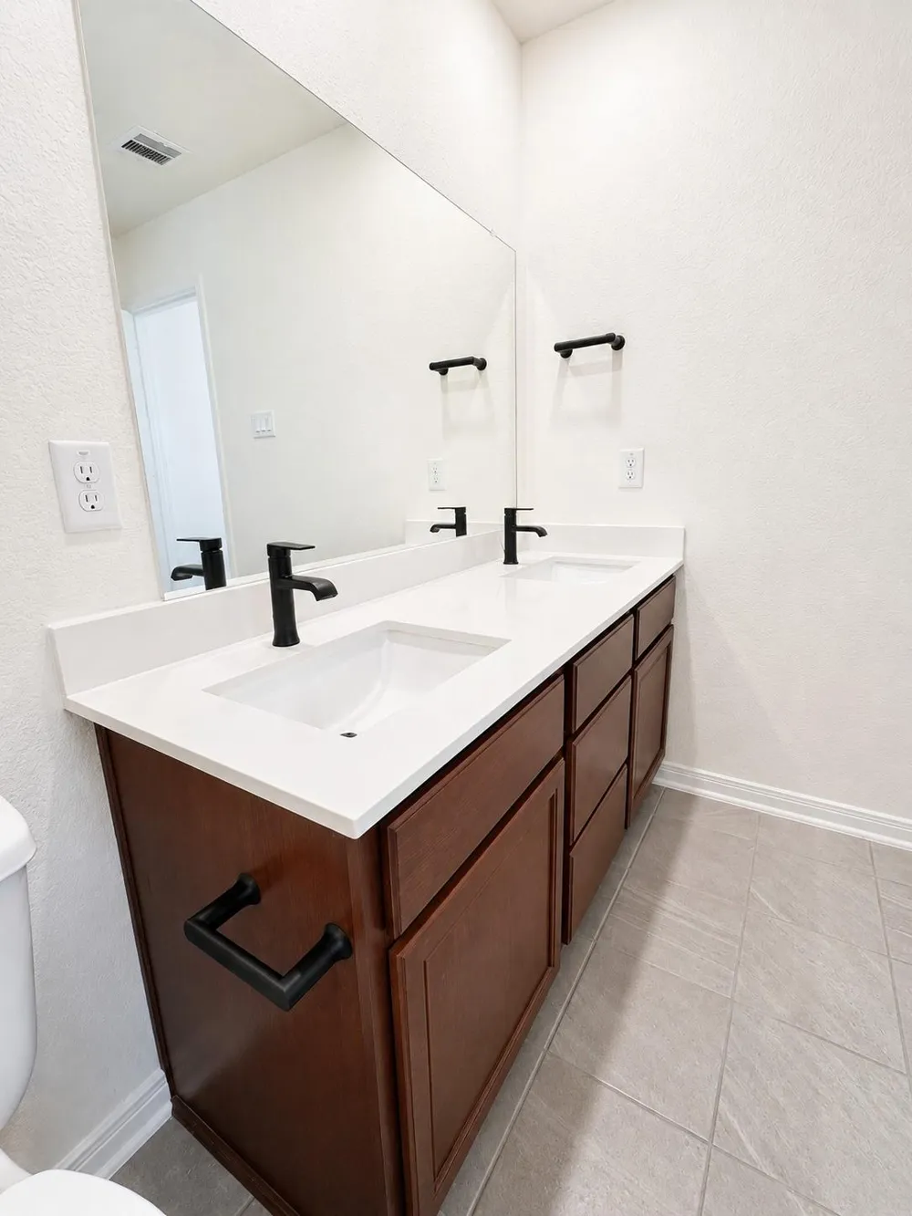 1710 Vista Luna Drive Texas City, TX 77591