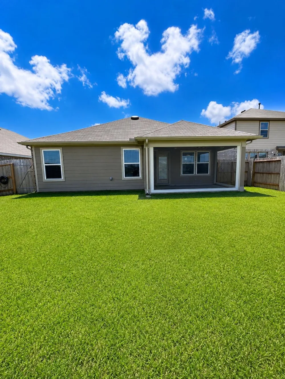 1710 Vista Luna Drive Texas City, TX 77591