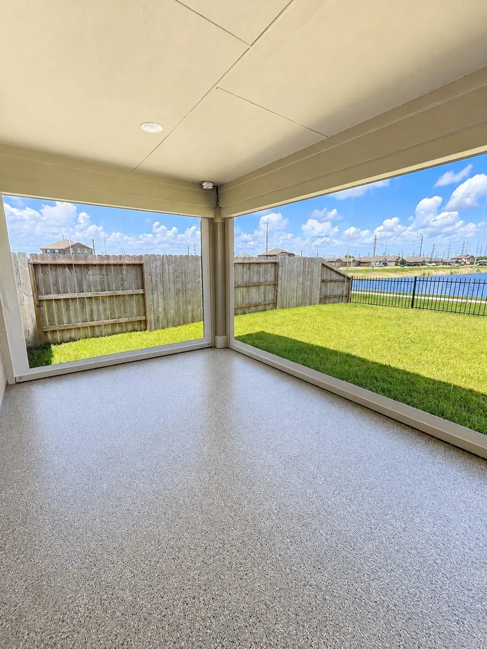 1710 Vista Luna Drive Texas City, TX 77591