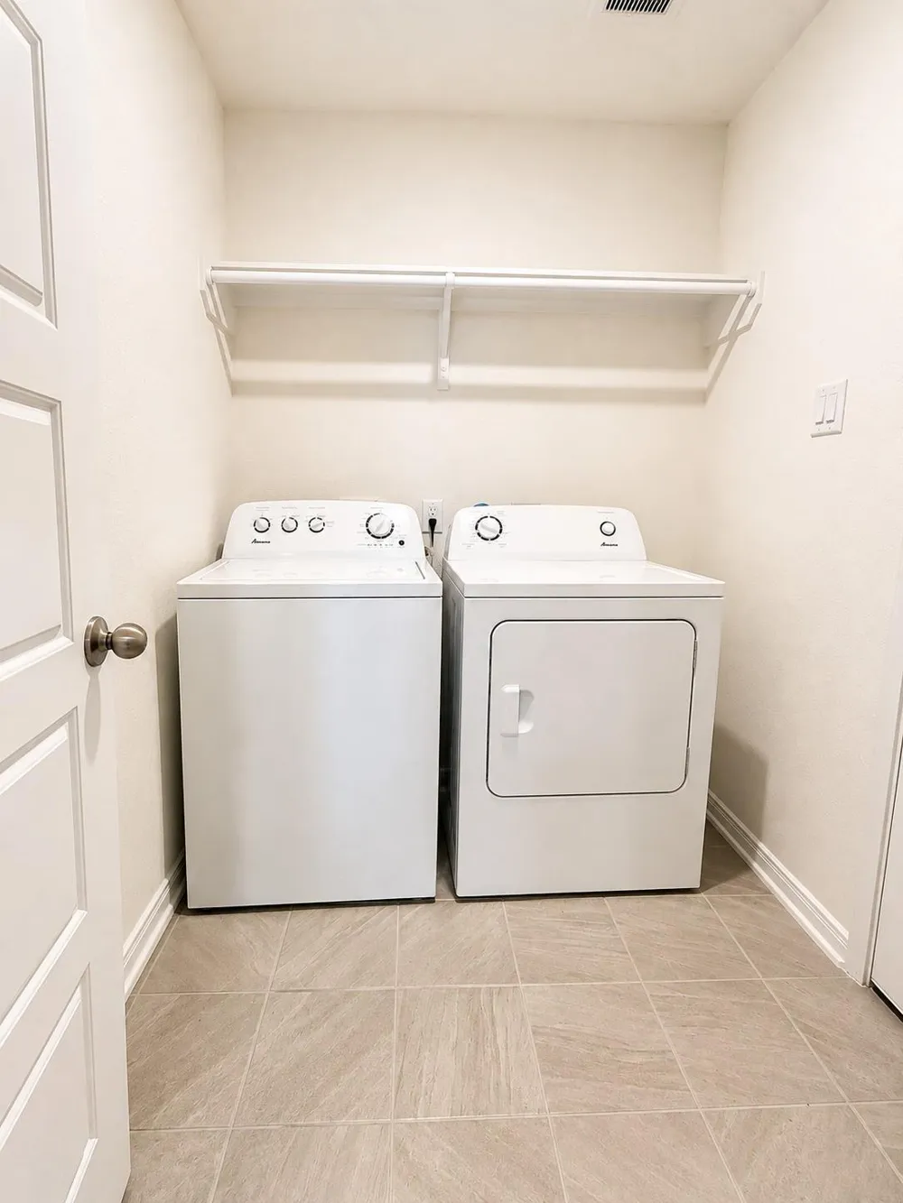 1710 Vista Luna Drive Texas City, TX 77591