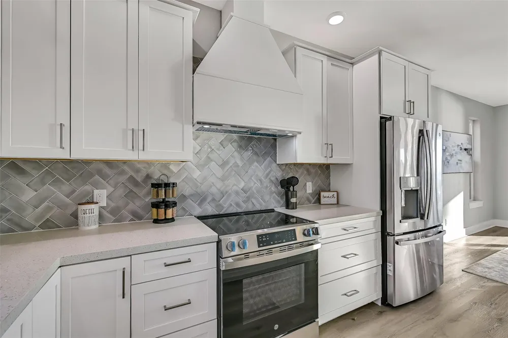 1519 Bayou Shore Drive Galveston, TX 77551