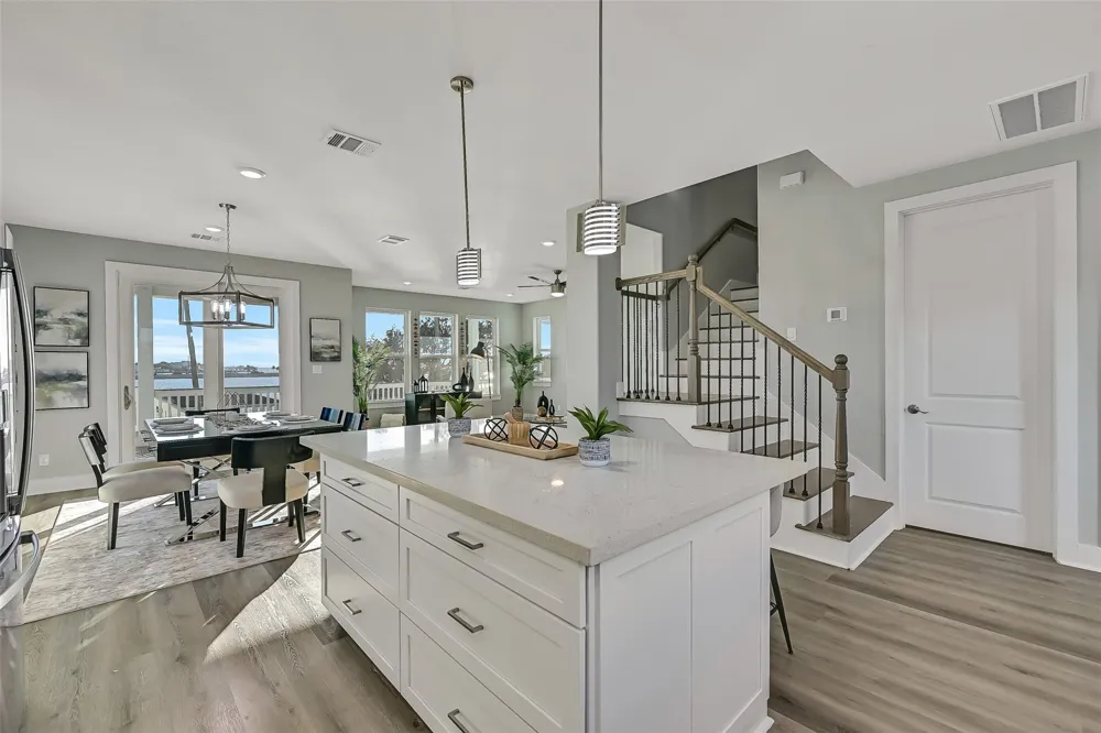 1519 Bayou Shore Drive Galveston, TX 77551