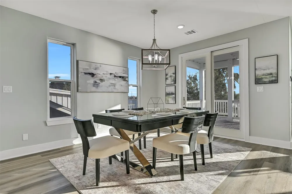 1519 Bayou Shore Drive Galveston, TX 77551