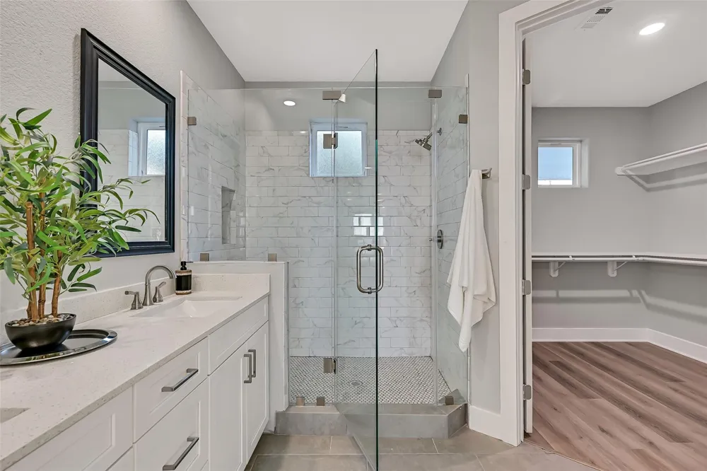 1519 Bayou Shore Drive Galveston, TX 77551