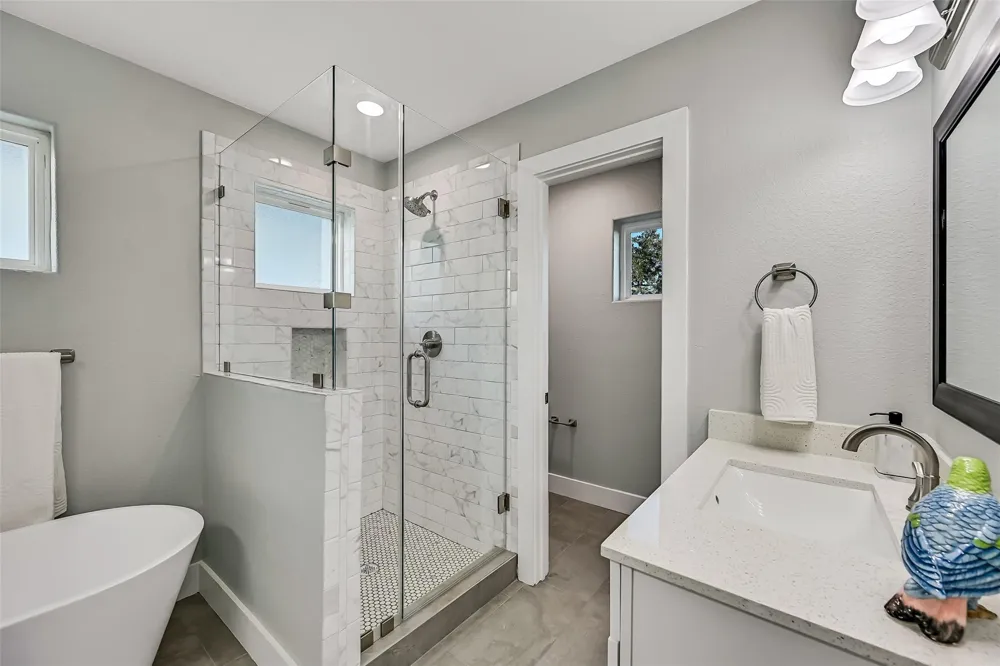 1519 Bayou Shore Drive Galveston, TX 77551