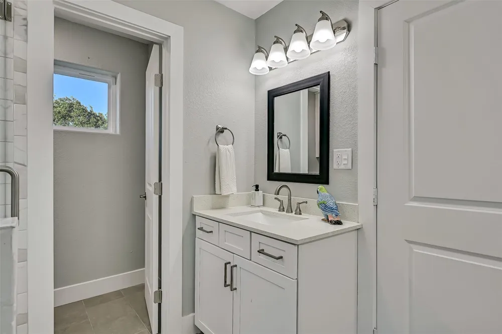 1519 Bayou Shore Drive Galveston, TX 77551