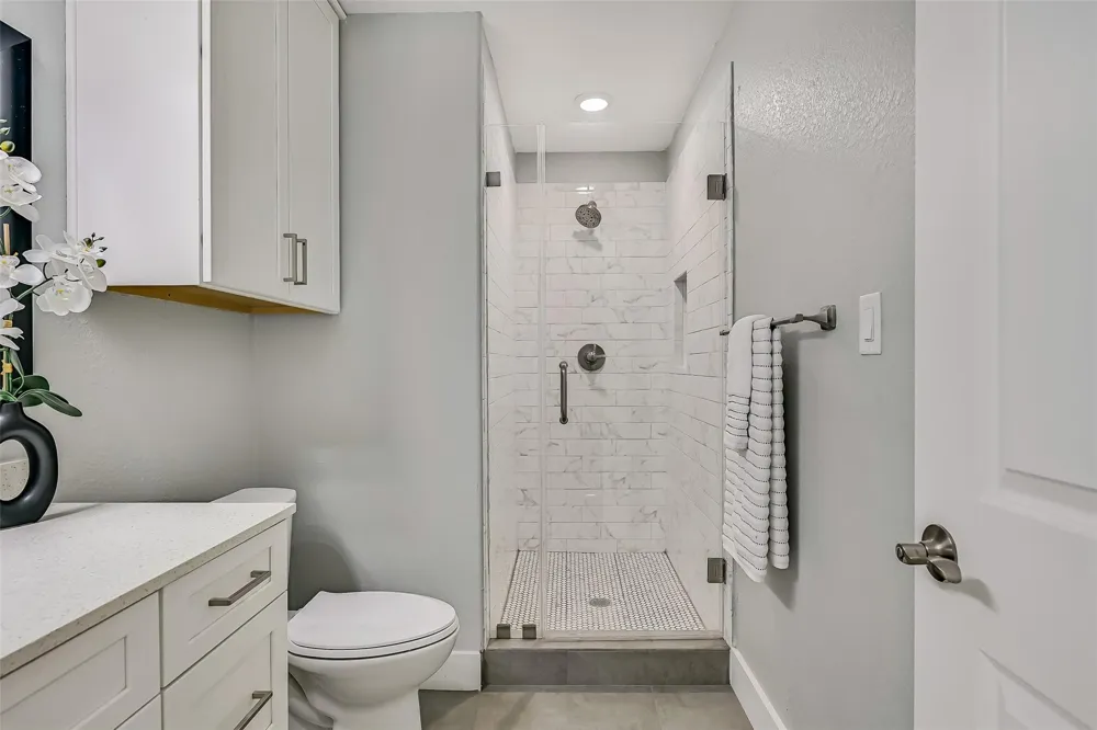 1519 Bayou Shore Drive Galveston, TX 77551