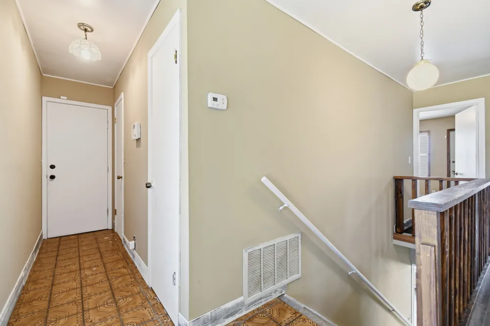 6160 Acacia Road Okmulgee, OK 74447