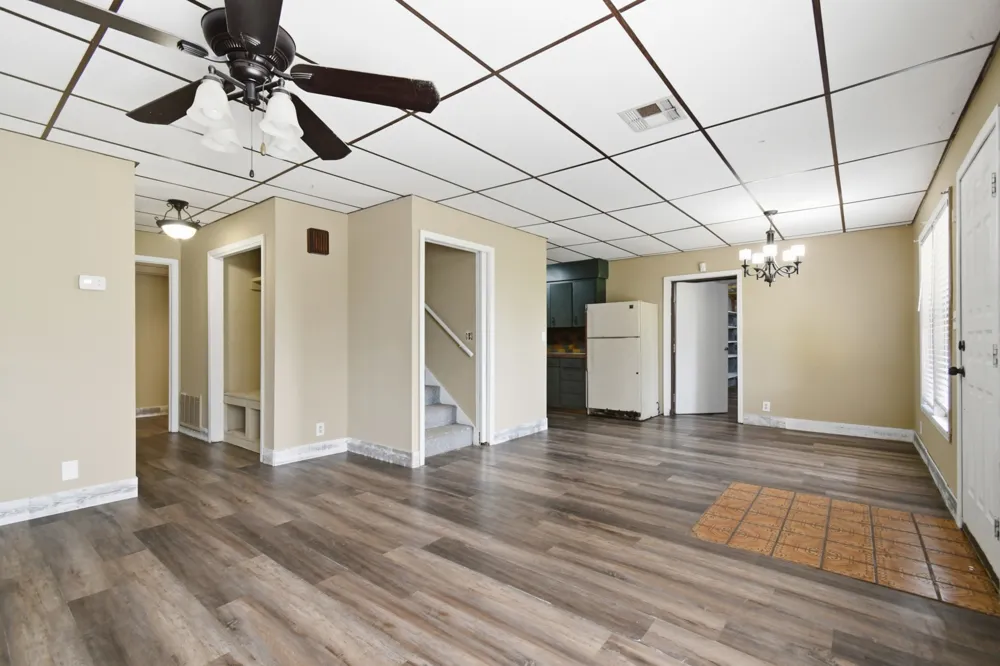 6160 Acacia Road Okmulgee, OK 74447