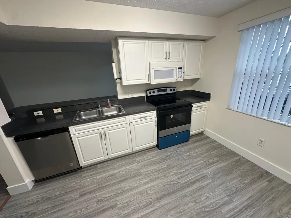 9630 NW 2nd Street #107 Pembroke Pines, FL 33024