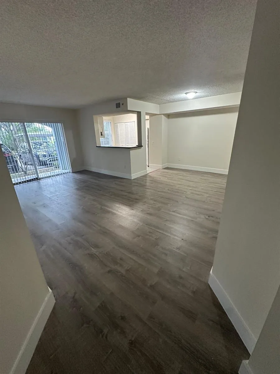 9630 NW 2nd Street #107 Pembroke Pines, FL 33024