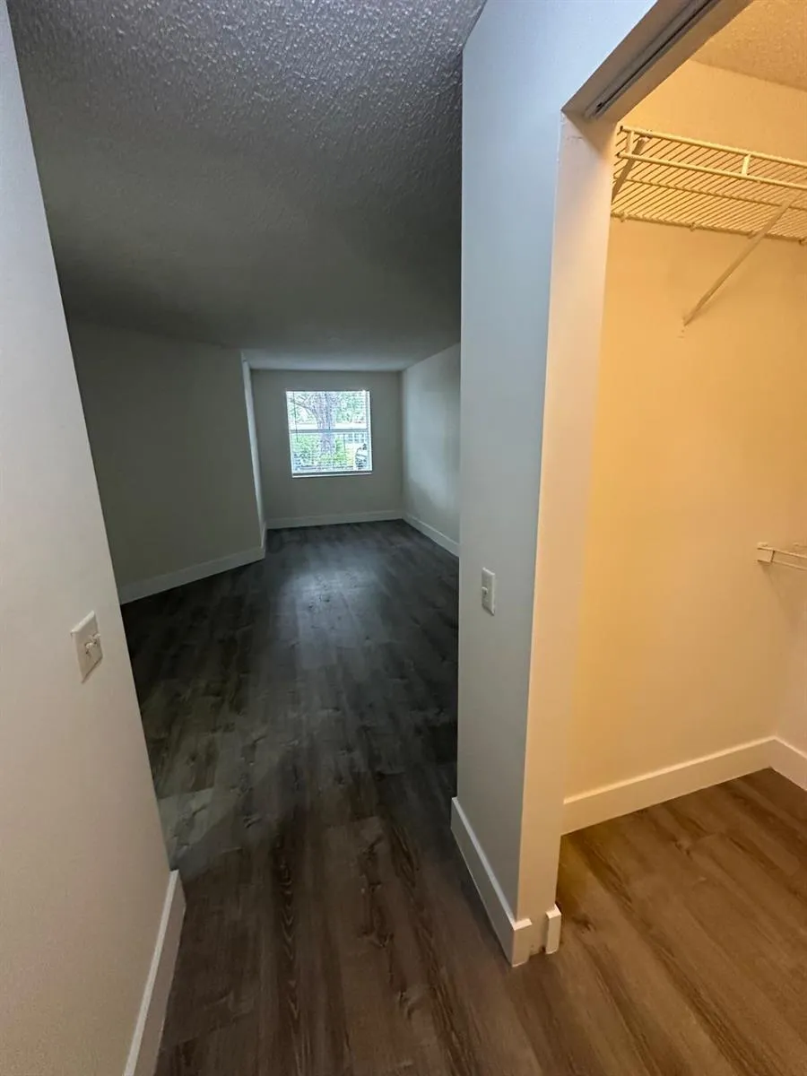 9630 NW 2nd Street #107 Pembroke Pines, FL 33024