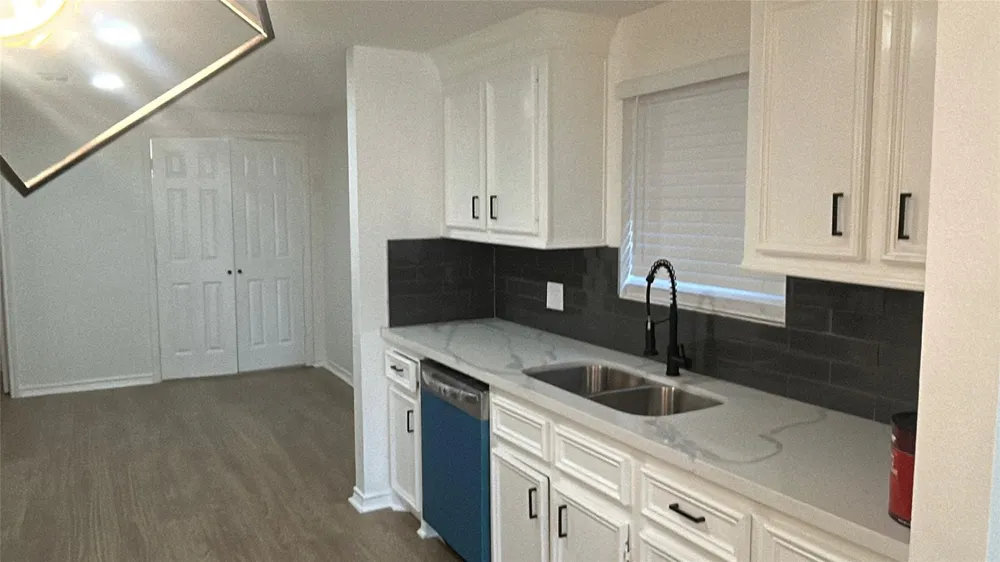 7909 Hoffman Street Houston, TX 77016