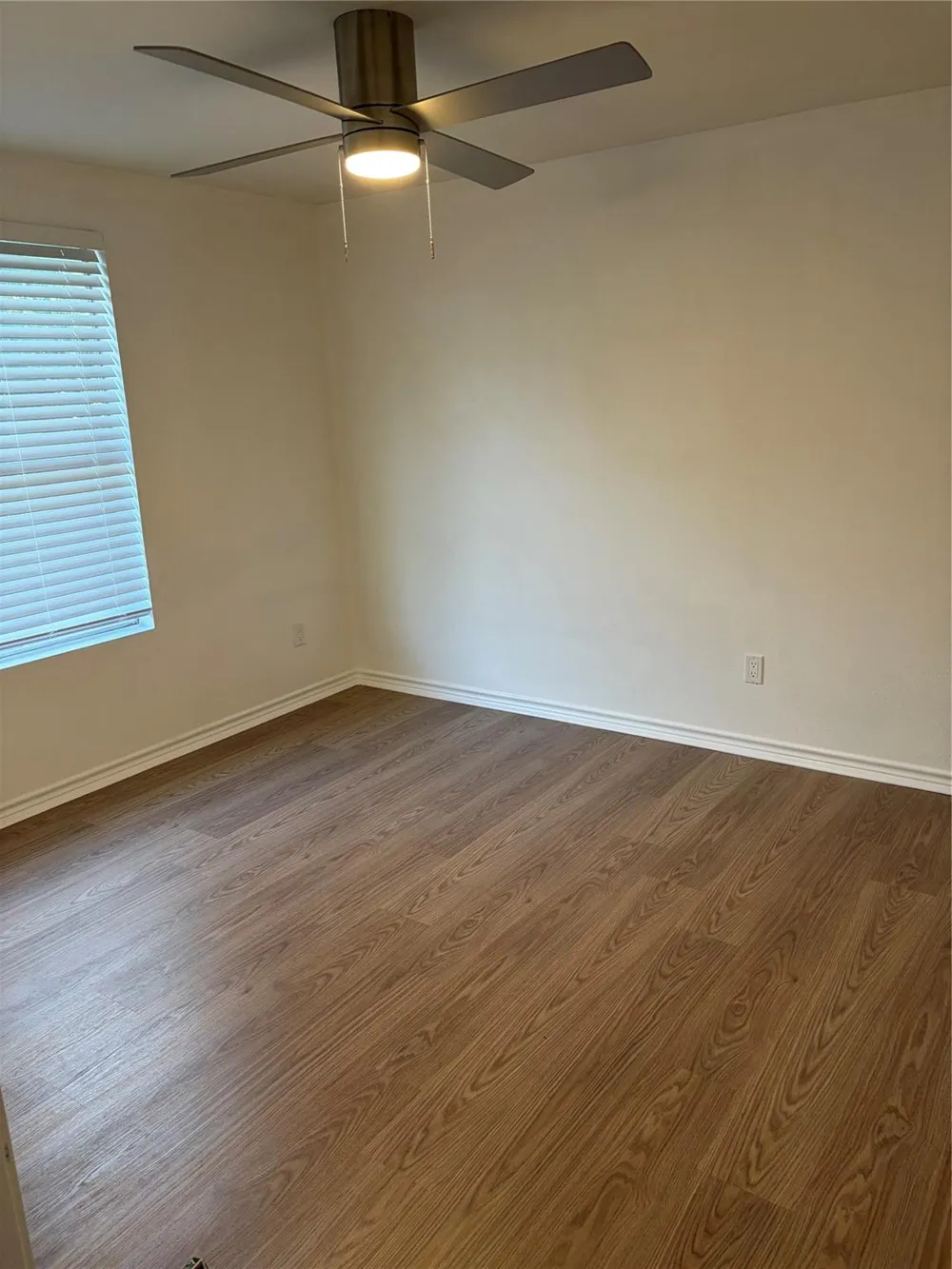 7909 Hoffman Street Houston, TX 77016