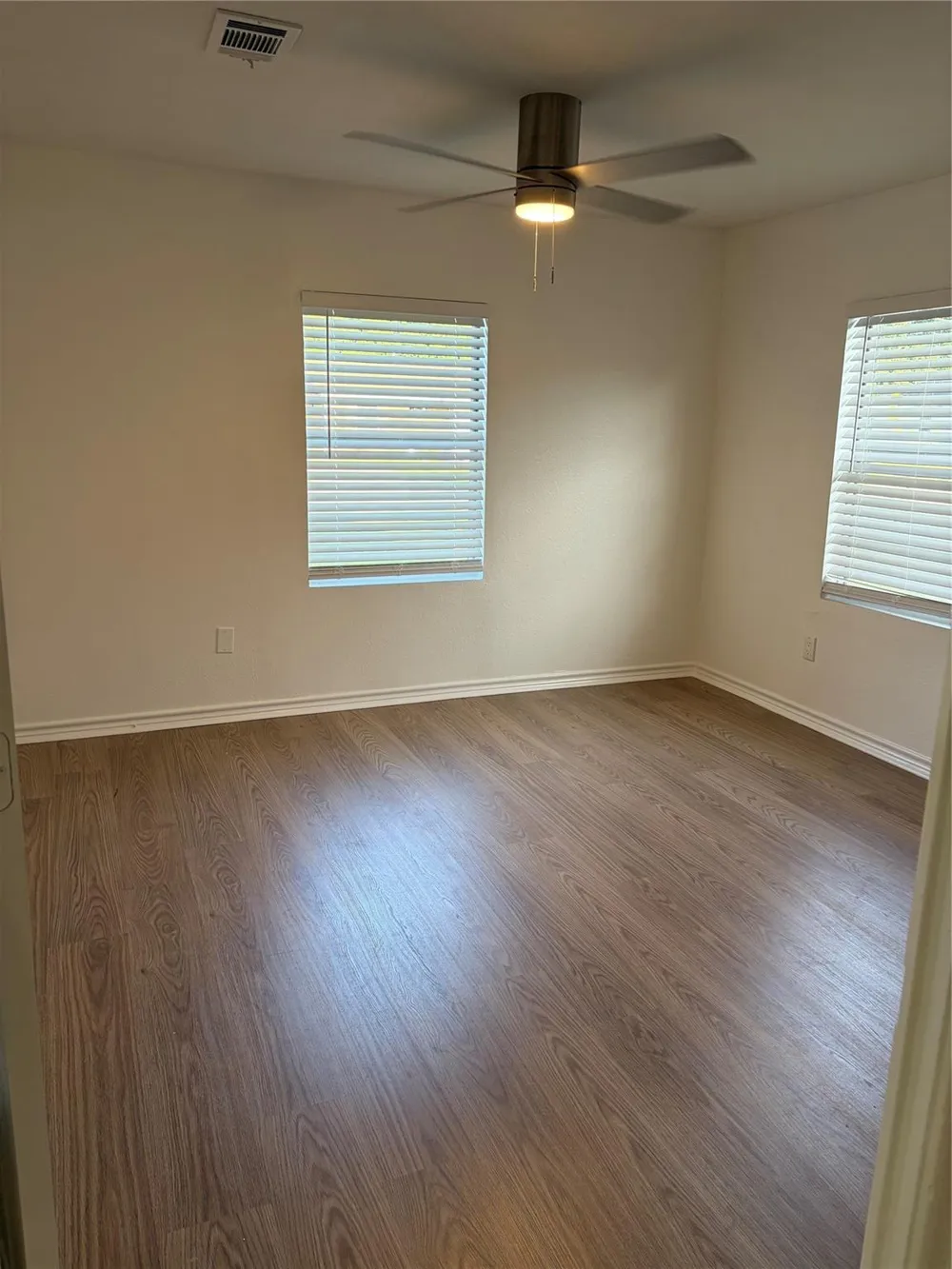 7909 Hoffman Street Houston, TX 77016