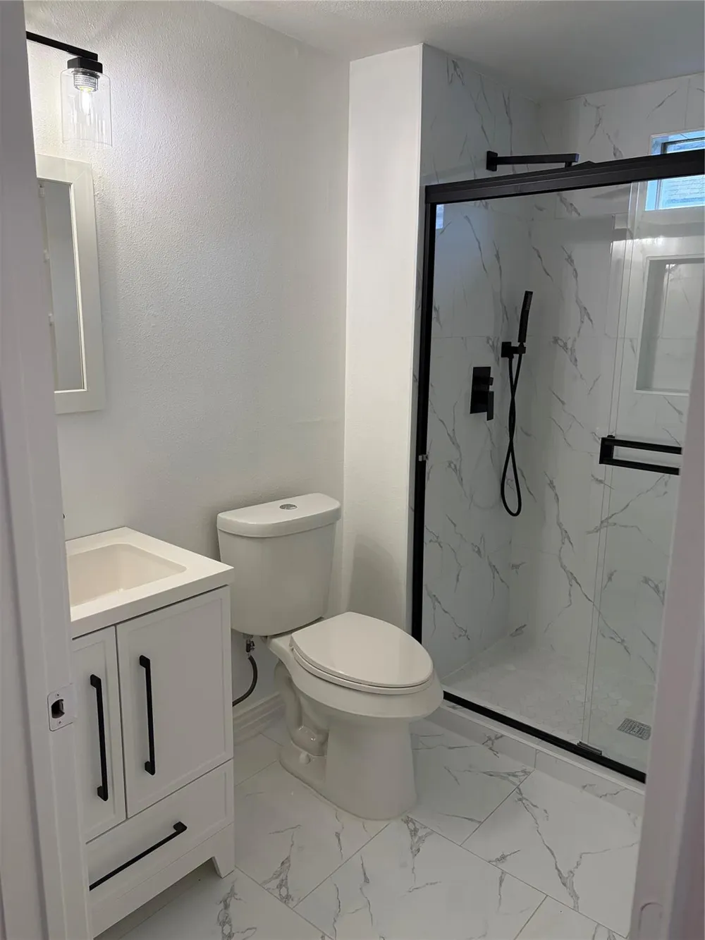 7909 Hoffman Street Houston, TX 77016