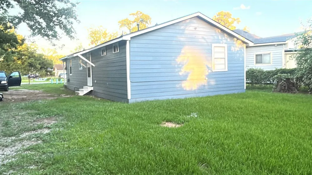 7909 Hoffman Street Houston, TX 77016