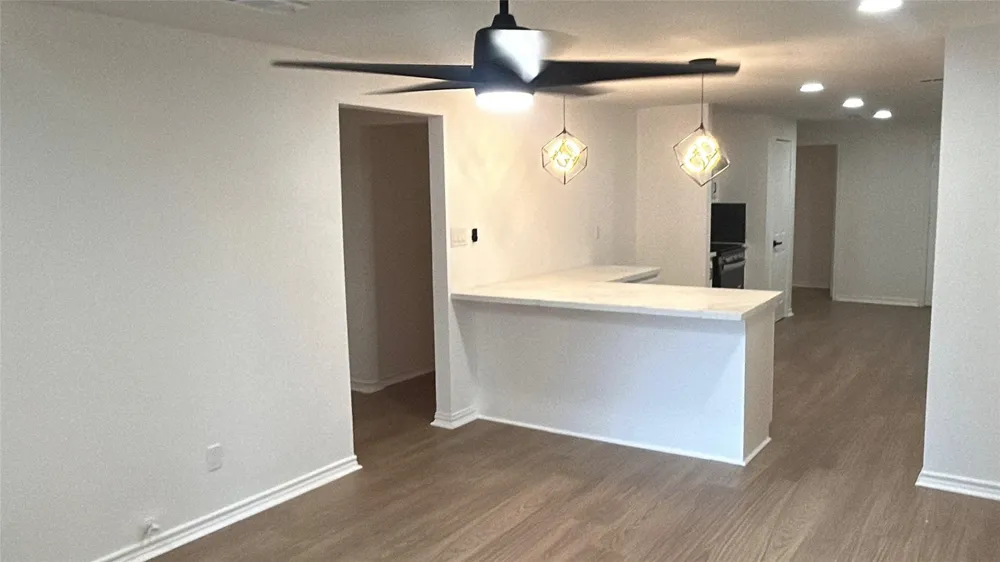 7909 Hoffman Street Houston, TX 77016
