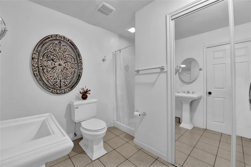 16326 Bear Bayou Drive Channelview, TX 77530