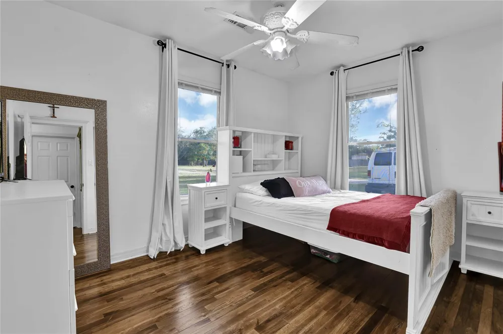 16326 Bear Bayou Drive Channelview, TX 77530
