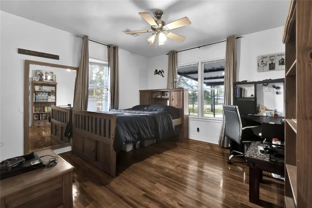 16326 Bear Bayou Drive Channelview, TX 77530