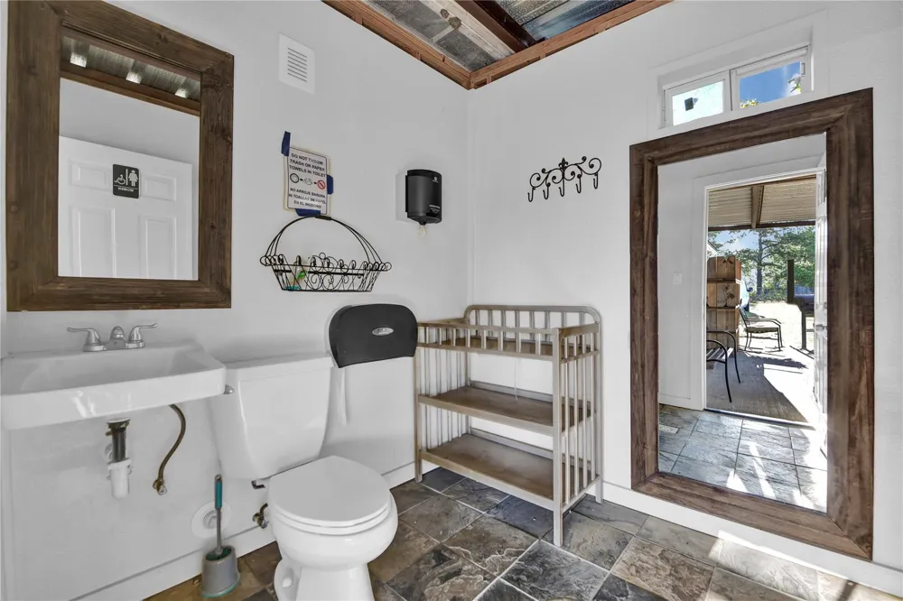 16326 Bear Bayou Drive Channelview, TX 77530