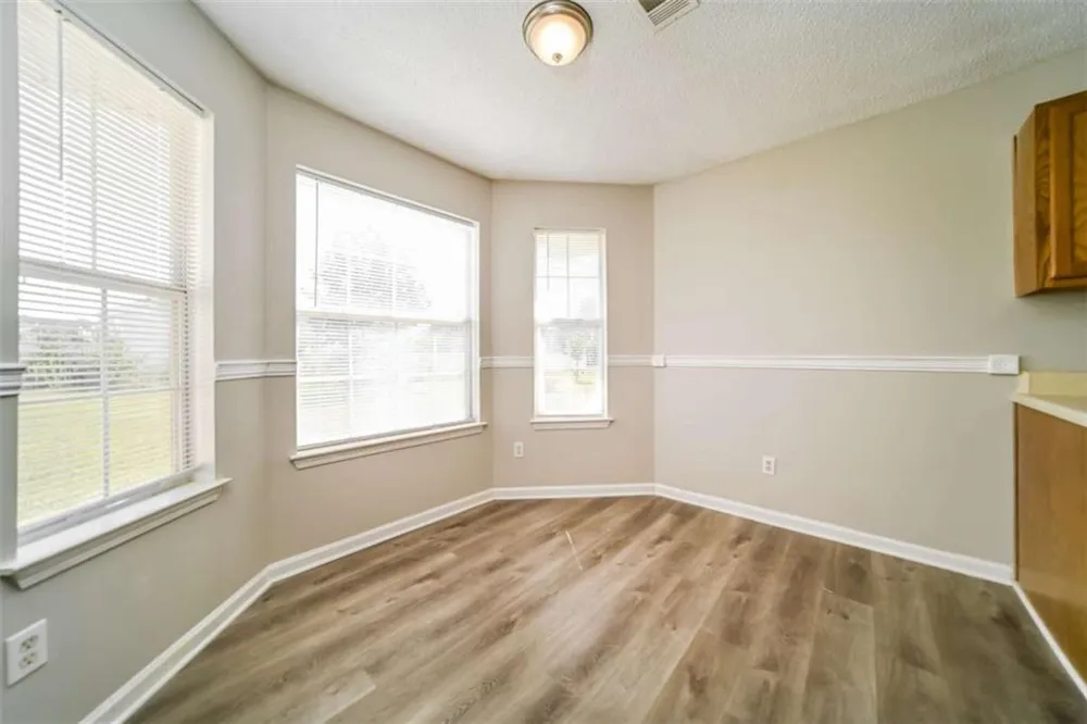 505 Vaughan Valley View Hampton, GA 30228