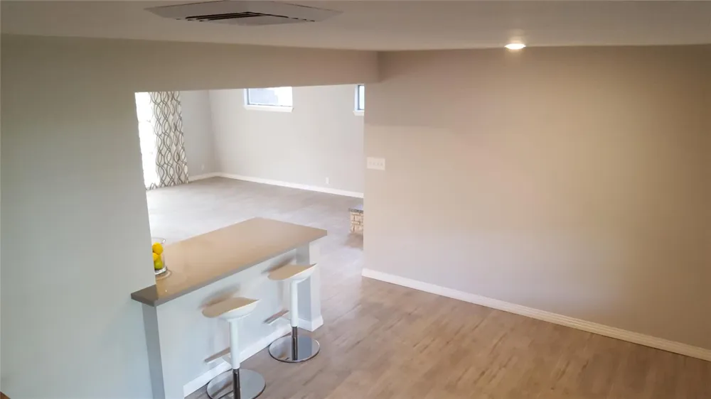 105 Marrakech Court Bellaire, TX 77401