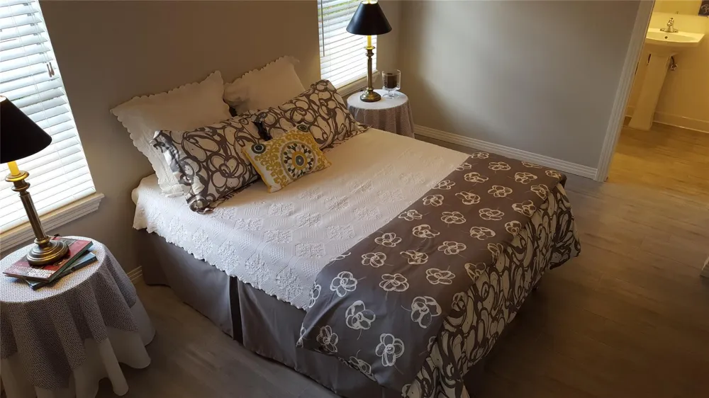 105 Marrakech Court Bellaire, TX 77401