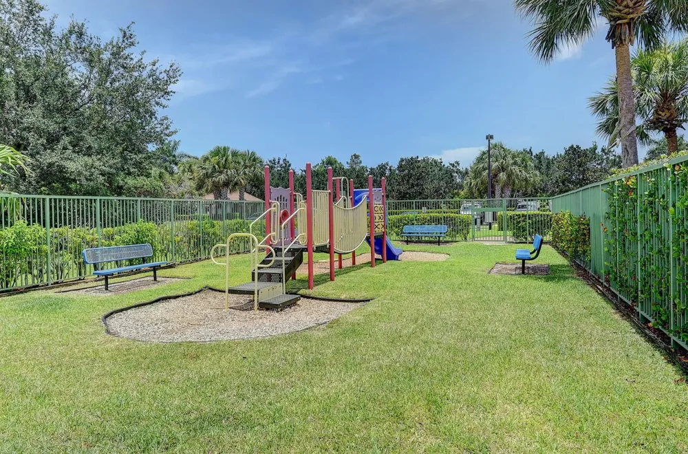 6691 Old Farm Trail Boynton Beach, FL 33437