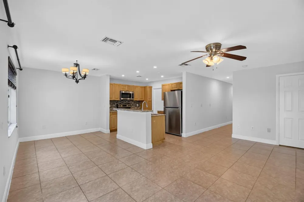 6691 Old Farm Trail Boynton Beach, FL 33437