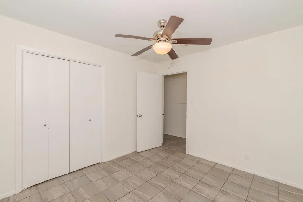 135 W Barkley Street Sour Lake, TX 77659