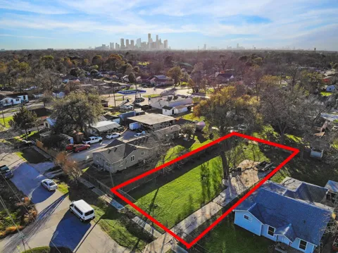 3705 Love Street
