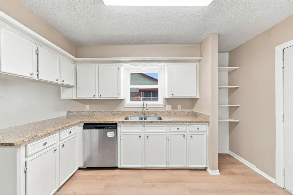 13317 Rene Circle Santa Fe, TX 77510