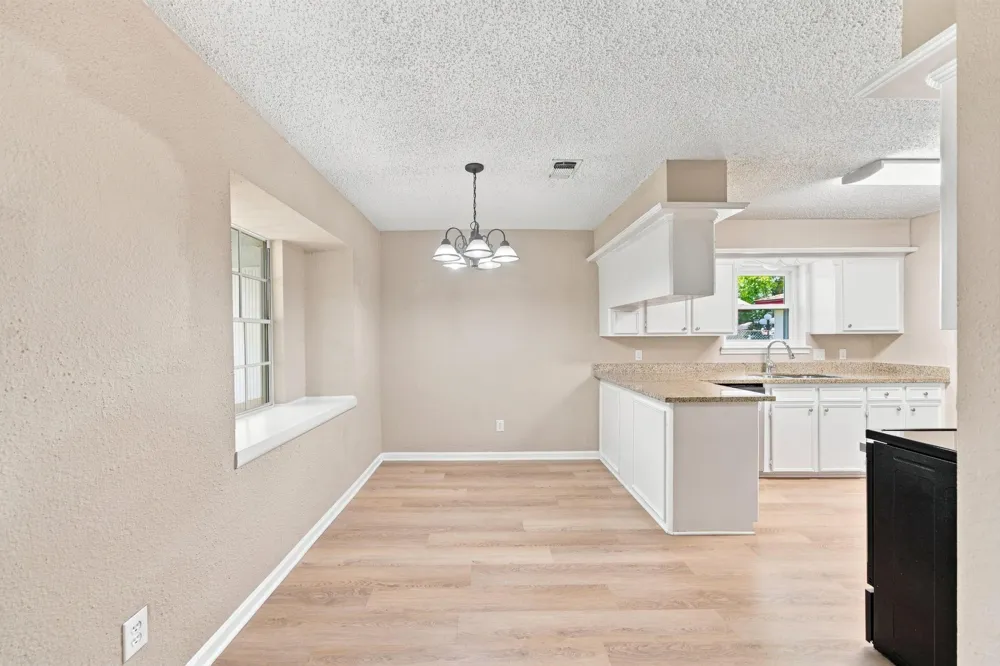 13317 Rene Circle Santa Fe, TX 77510
