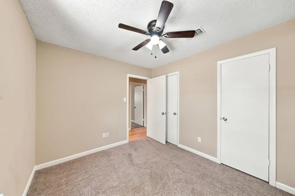 13317 Rene Circle Santa Fe, TX 77510