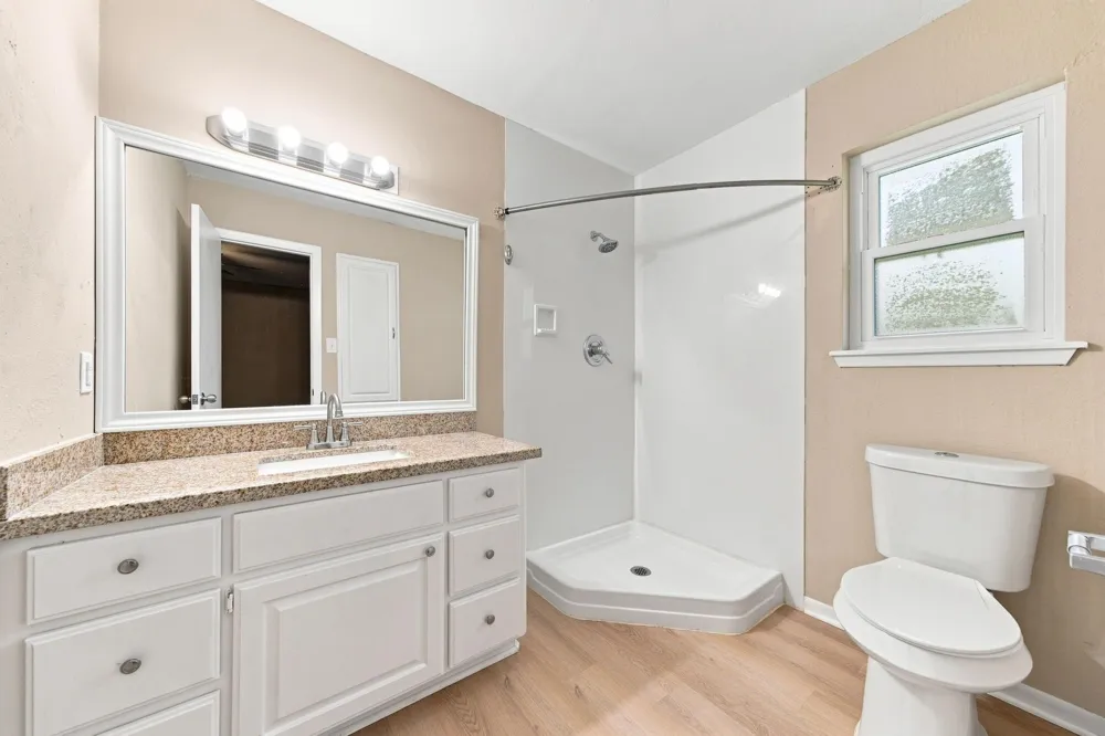 13317 Rene Circle Santa Fe, TX 77510