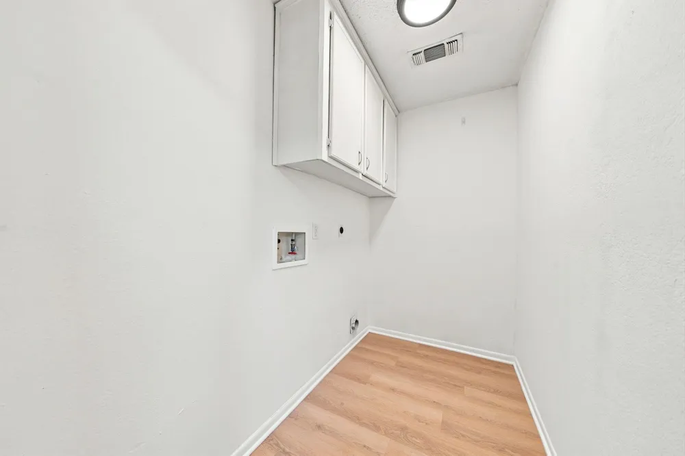 13317 Rene Circle Santa Fe, TX 77510