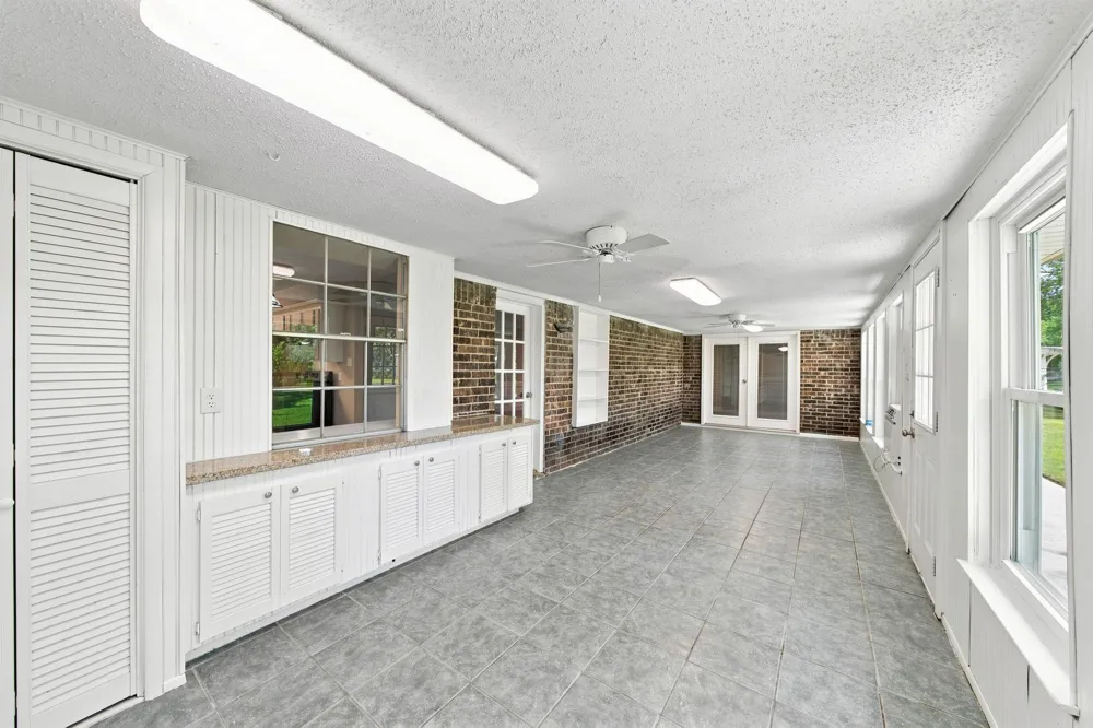 13317 Rene Circle Santa Fe, TX 77510