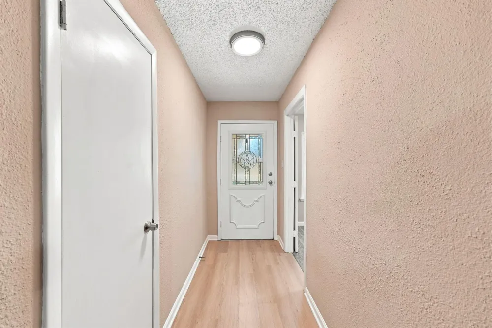 13317 Rene Circle Santa Fe, TX 77510