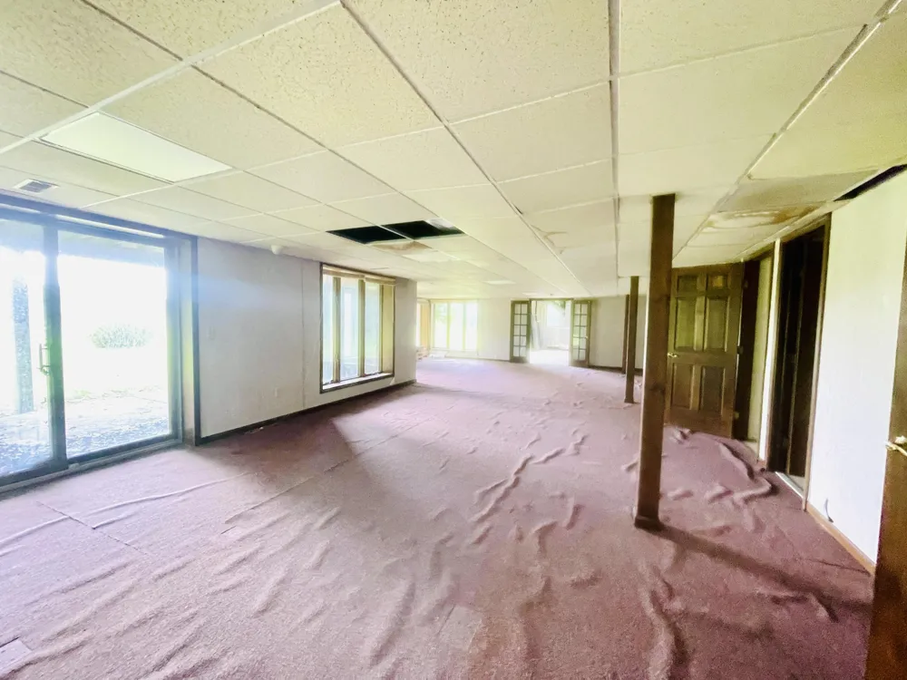4635 S Jackson Road Jackson, MI 49201