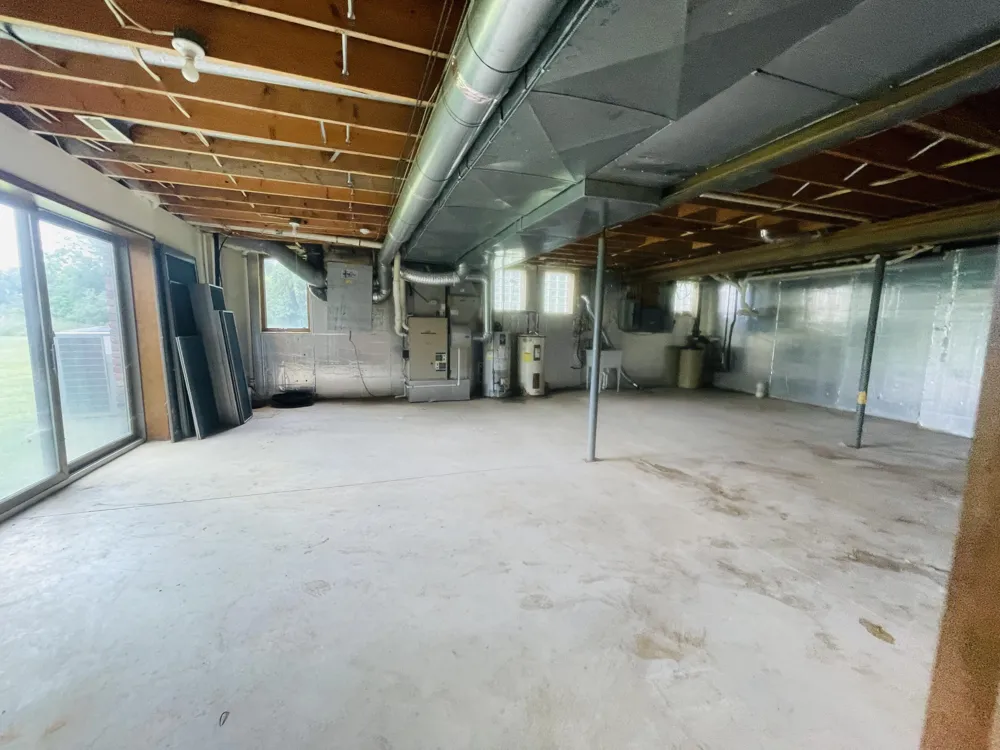4635 S Jackson Road Jackson, MI 49201