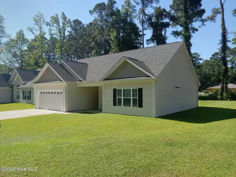 525 Vineland Drive Whiteville, NC 28472