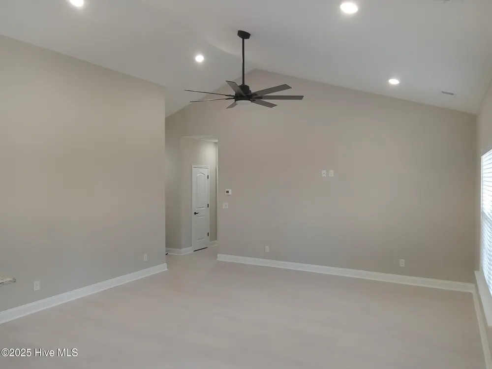 525 Vineland Drive Whiteville, NC 28472