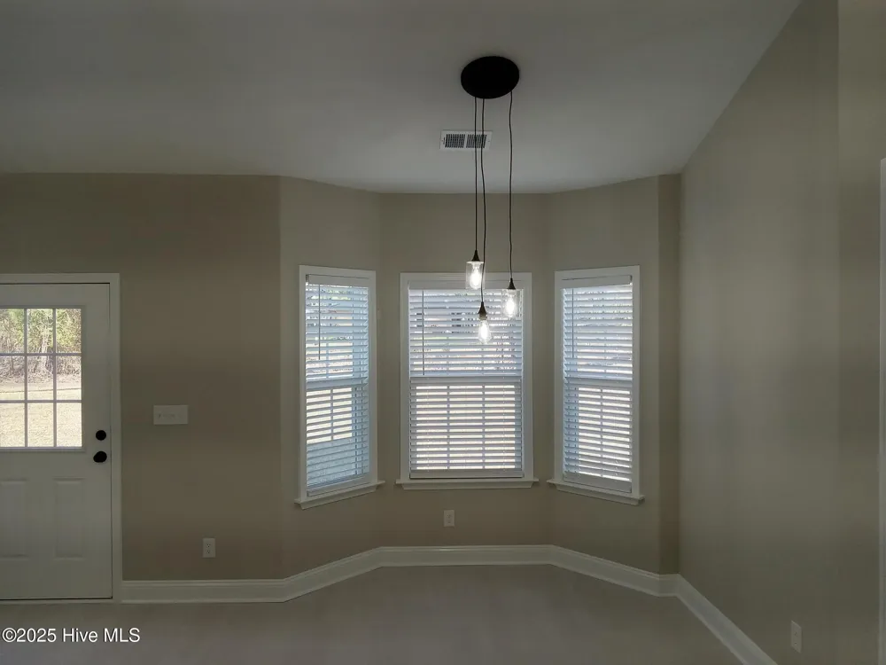 525 Vineland Drive Whiteville, NC 28472